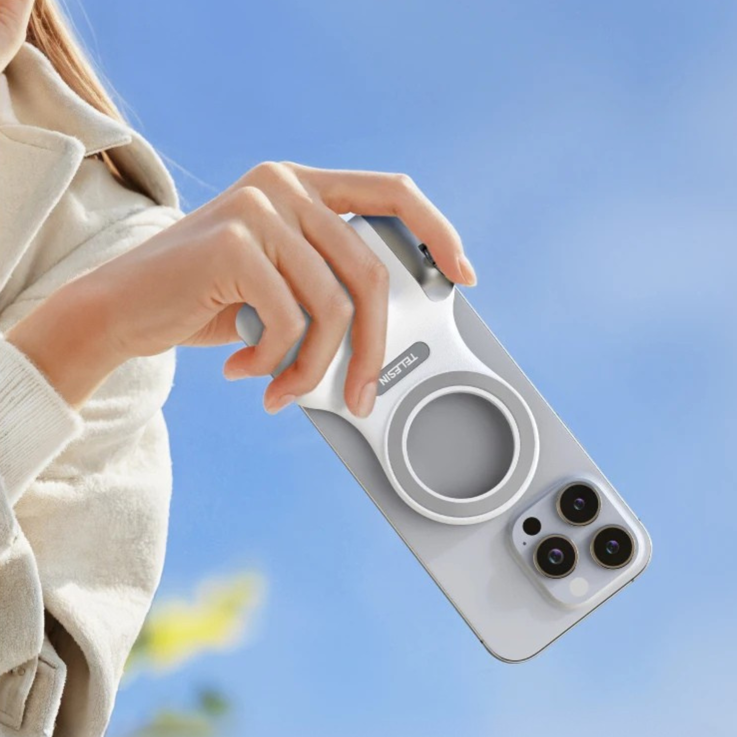 LightSnap Pro Phone Camera Grip
